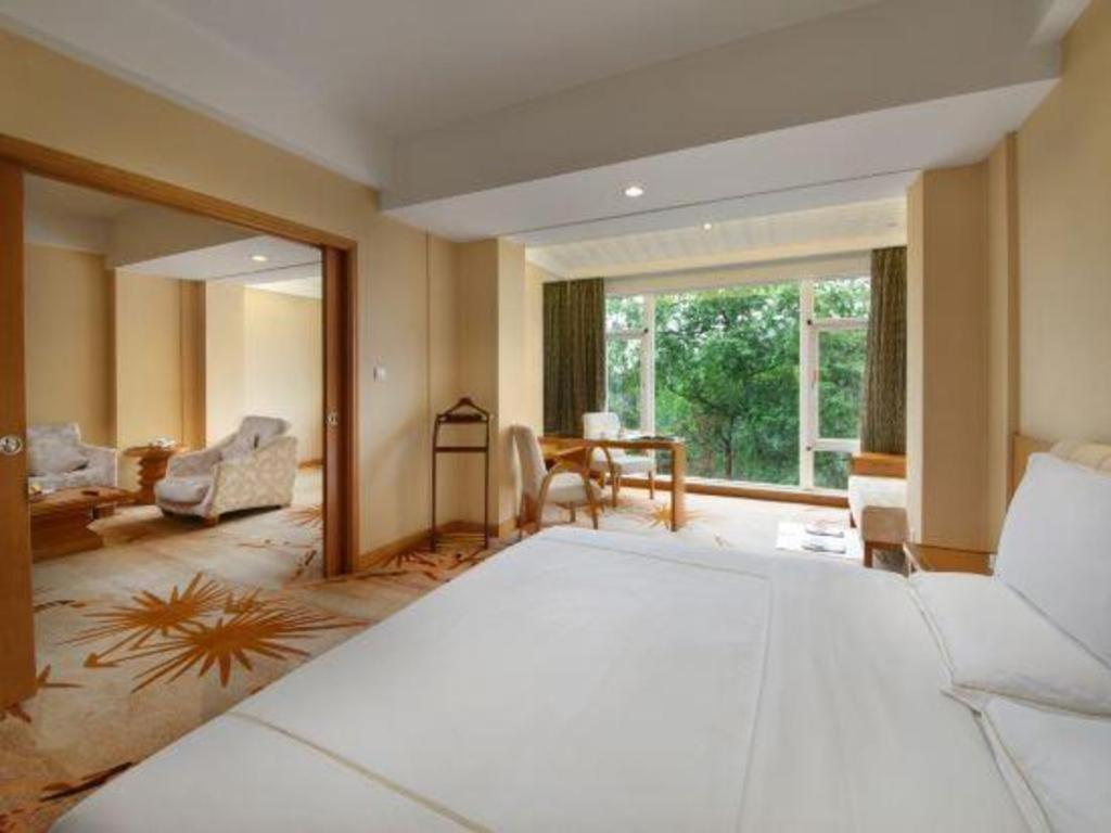 Hongzhushan Hotel Mount Emei Лэшань Экстерьер фото